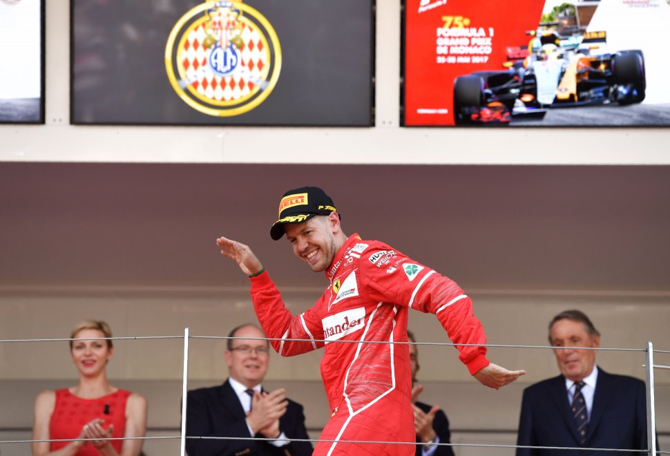 vettel sul podio