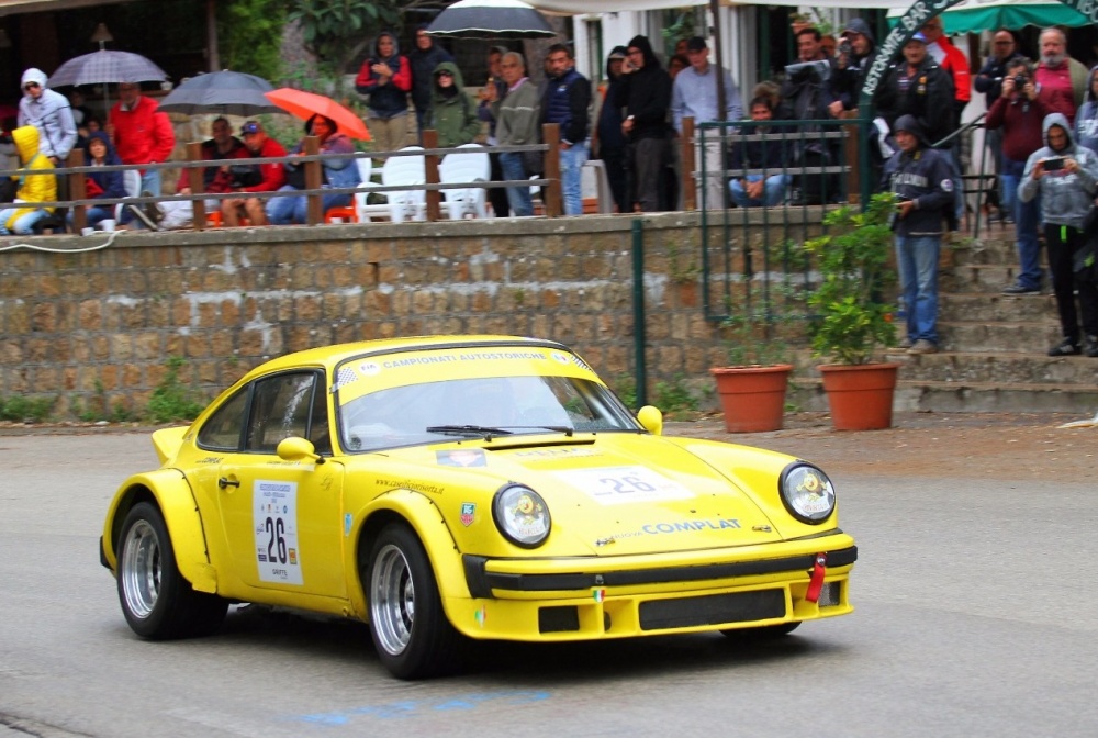 giuseppe gallusi porsche911sc-phenzocascio