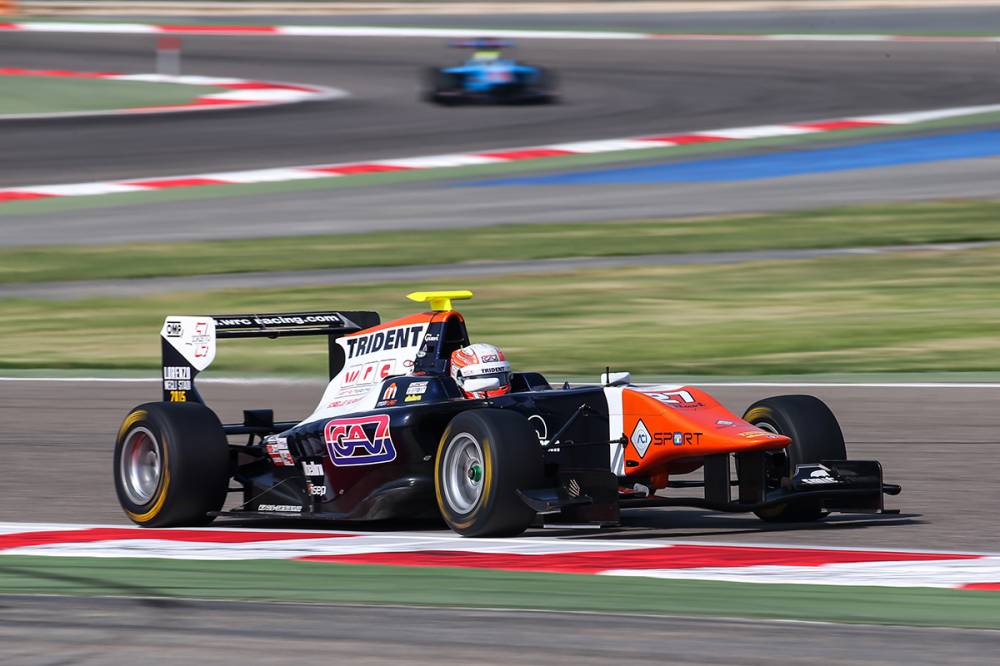 Luca Ghiotto in Bahrain