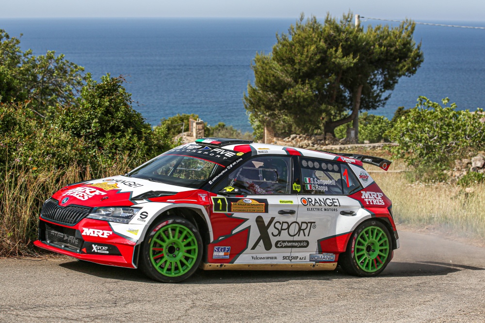 Foto (di Massimo Bettiol): I vincitori della gara, Simone Campedelli e GianFrancesco Rappa su Skoda Fabia R5