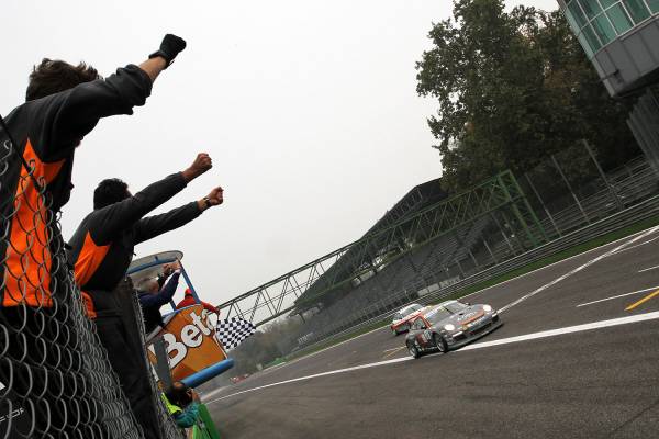 CarreraCupItalia2013_13-14_FULGENZI_arrivo