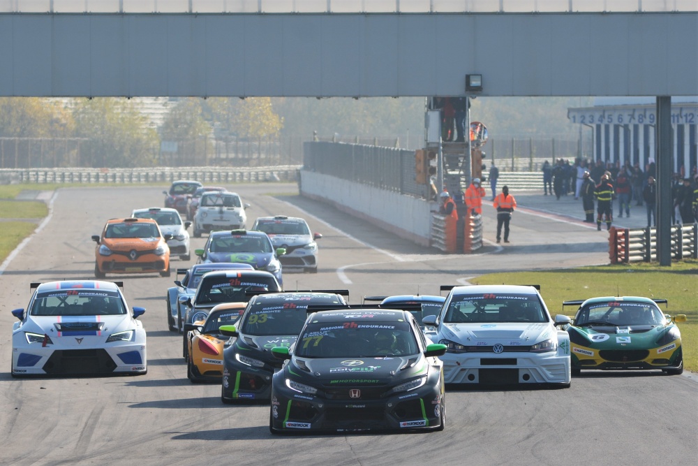 FotoAMBROSI Start 2H Endurance Turismo