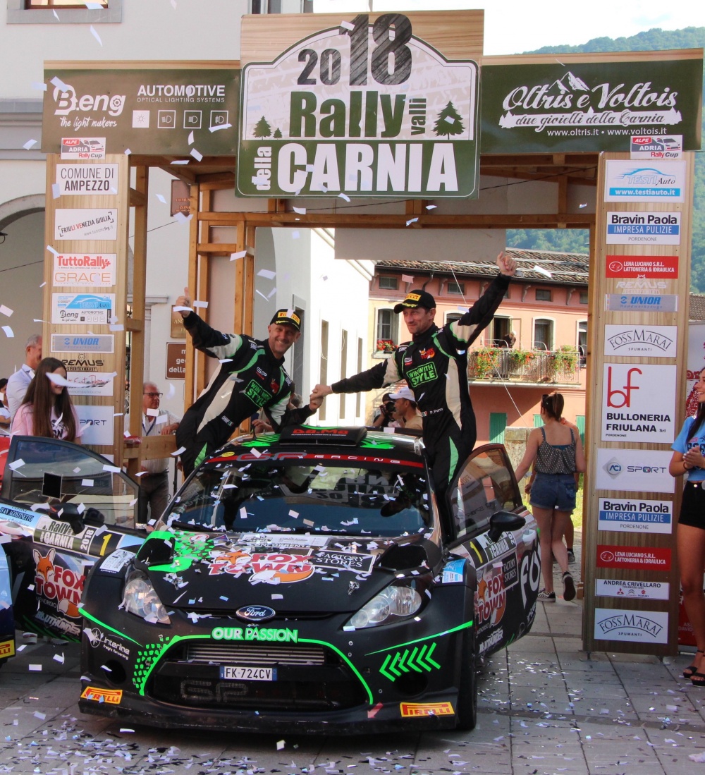 Porro-Cargnelutti in festa ad Ampezzo (foto Carrer)