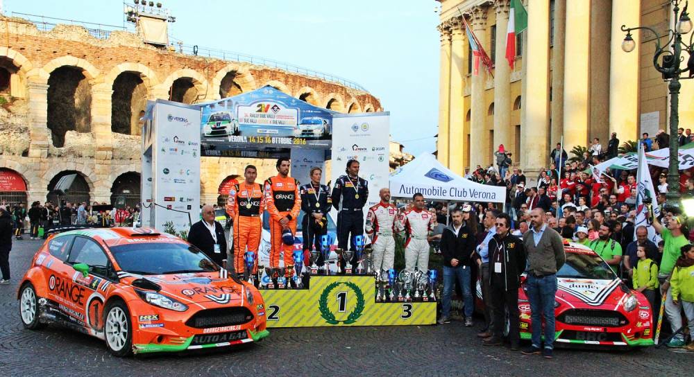 R2V_2016_Arrivo podio