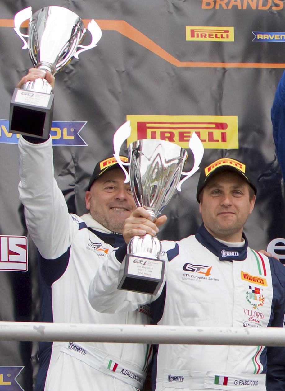 SVC DallAntonia Fascicolo podium race1 BrandsHatch