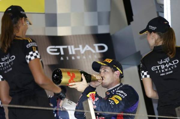 Gran Premio di Abu Dhabi - Stravince Vettel