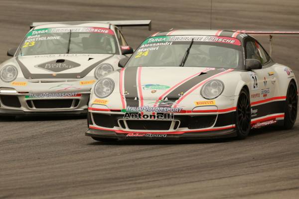 Targa Tricolore Porsche al Mugello