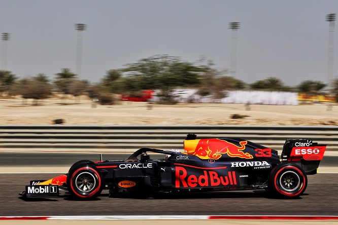 VERSTAPPEN POLE BAHRAIN